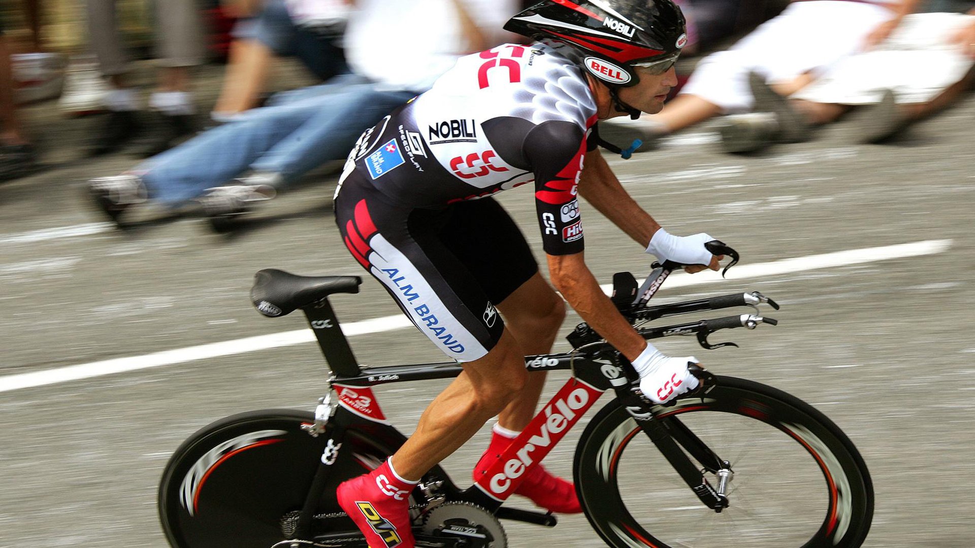 APEX英雄 战队默契度持续提升，apex英雄职业战队